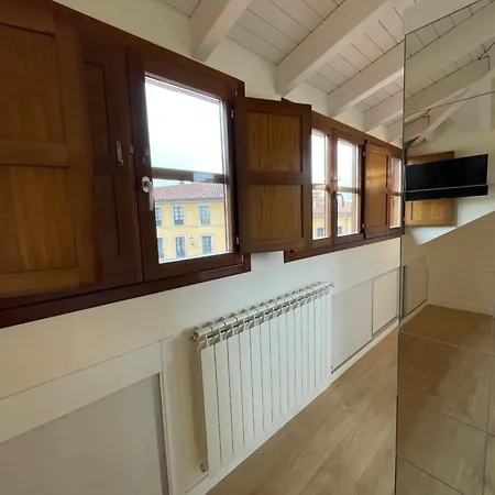 Unique Duplex Penthouse For 4 At Medieval Quarter Daire Oviedo