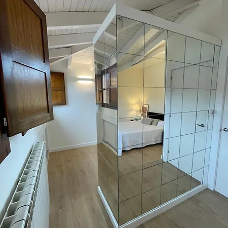 Daire Unique Duplex Penthouse For 4 At Medieval Quarter Oviedo