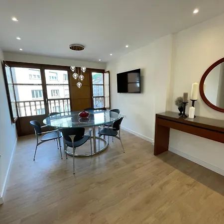 Unique Duplex Penthouse For 4 At Medieval Quarter Oviedo