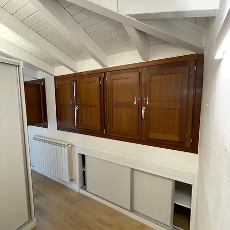 Unique Duplex Penthouse For 4 At Medieval Quarter Daire